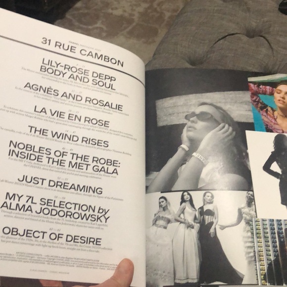 Chanel magazine - Picture 5 of 11